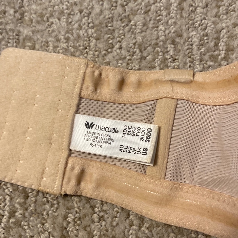 Wacoal nude stapless bra 36DD